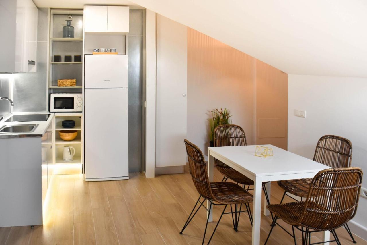 Lejlighed Holidays2malaga Trinidad Renovated 1 Bedroom Penthouse Close To Center *